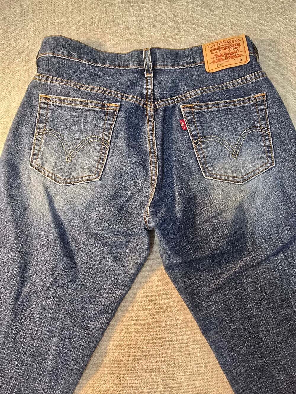 Levi's 515 Nouveau Boot Cut Stretch Jeans Size 6M - Picture 4 of 5